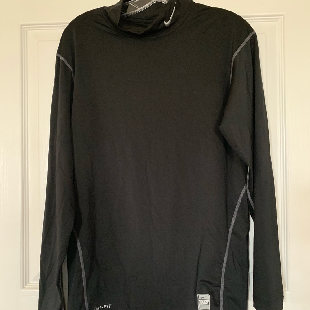 Nike Pro-Combat Dri-Fit. Men’s XL. Long sleeve.